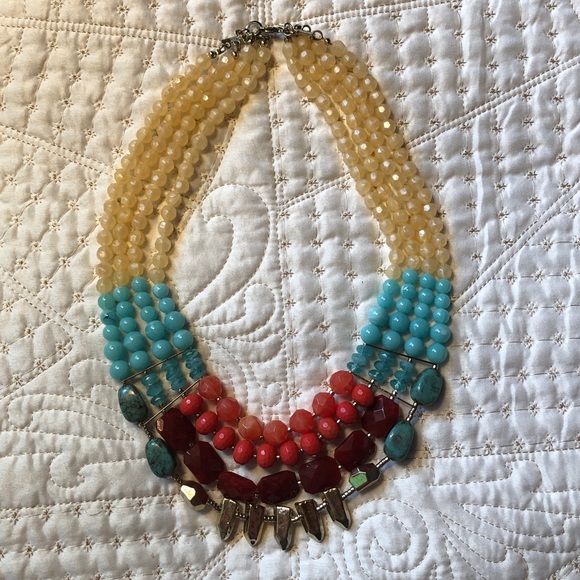 Anthropologie • Beautiful Beaded Necklace - Picture 5 of 5